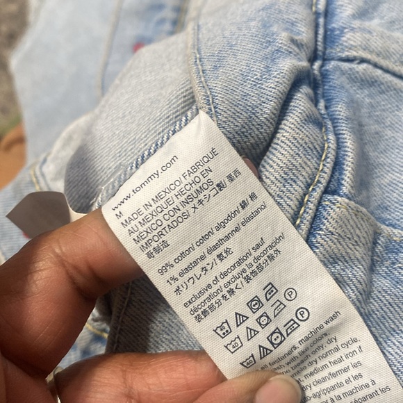 Tommy Hilfiger denim, trucker jacket, size medium - Picture 10 of 11